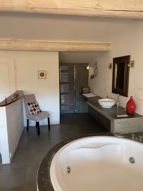 545a3cdf-e33c-4fa1-88f6-e50c678bcedc