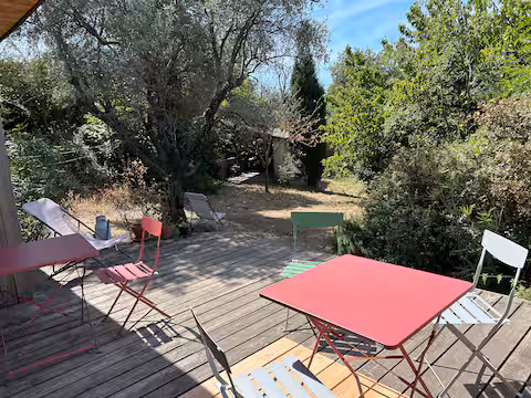 7b7d88f7-3695-4922-b698-e3fe07d98243