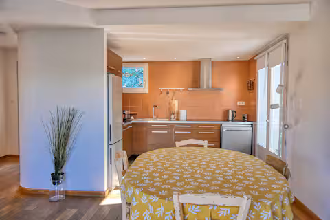 81b52c04-61f7-4f76-8f23-e50a516ff465