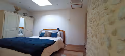 9c75b7b0-f7bb-4f9f-98ba-db3b47cae98d