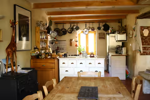 f4e1fb22-51dd-4cfd-b96e-874362ab8f0b